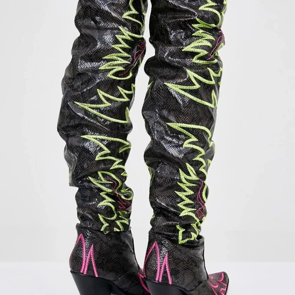 ATOMIC ON THE RUN BANDIT Cowgirl Boots ( BRAND NEW !!!! )